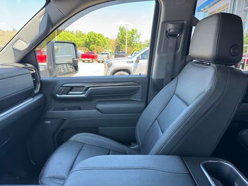 Certified 2024 Chevrolet Silverado 3500 LTZ w/ LTZ Plus Package AWD/4WD image 19