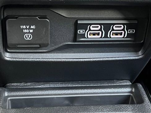 New 2026 Jeep Grand Cherokee L Laredo AWD/4WD image 31