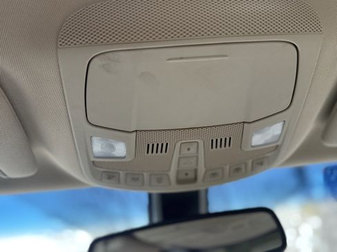 Used 2018 Lincoln MKX Reserve w/ Driver Assistance Package image 34