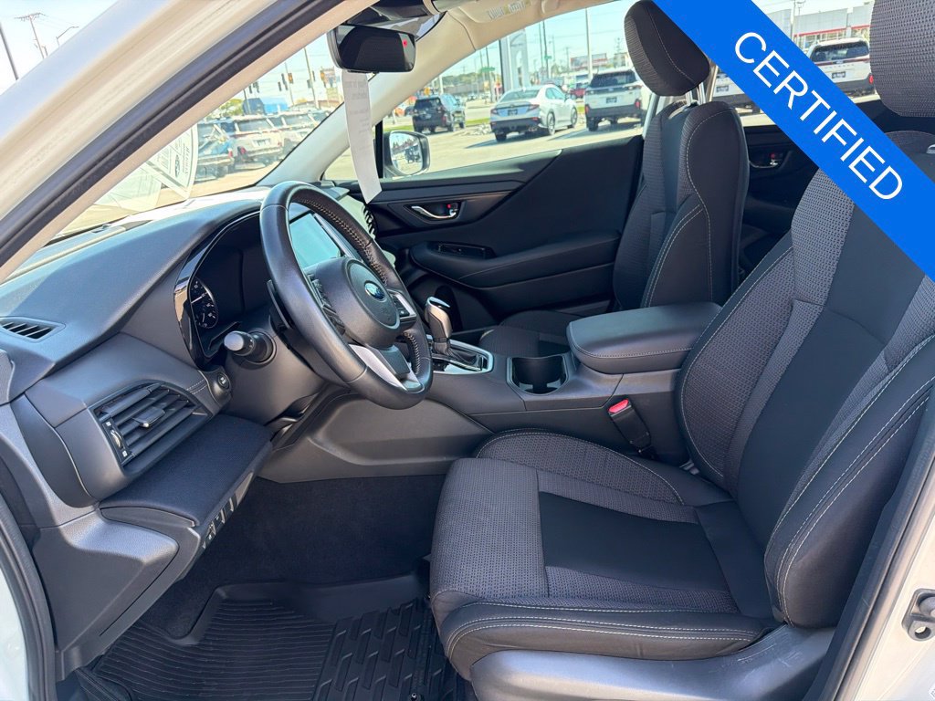 Certified 2025 Subaru Outback Premium AWD/4WD image 9