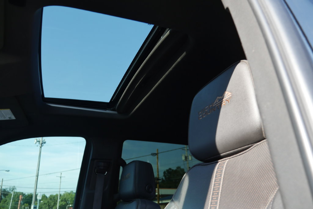 Used 2024 Chevrolet Silverado 2500 High Country AWD/4WD image 27