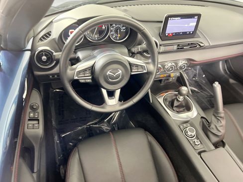 Used 2019 MAZDA MX-5 Miata RF Grand Touring w/ GT-S Package image 22