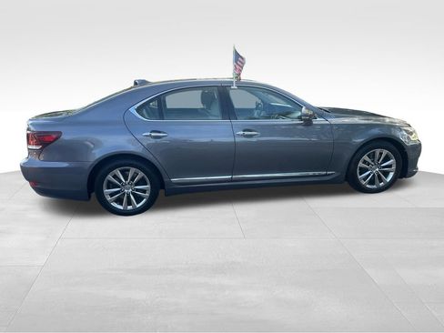 Used 2015 Lexus LS 460 AWD w/ Comfort Package image 31