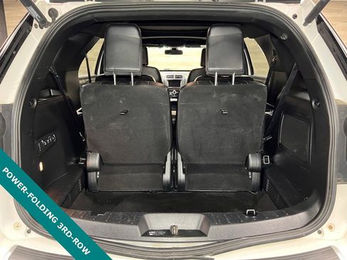 Used 2019 Ford Explorer Platinum image 13