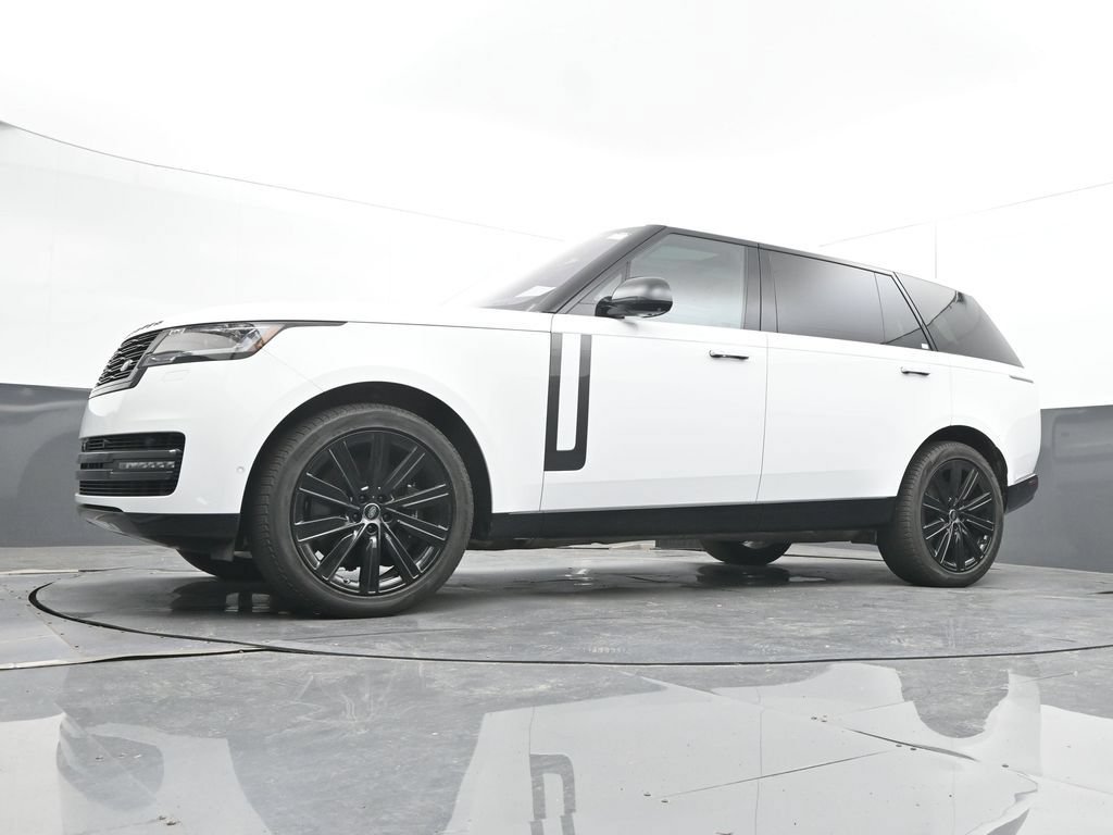 Used 2023 Land Rover Range Rover Long Wheelbase SE AWD/4WD image 49
