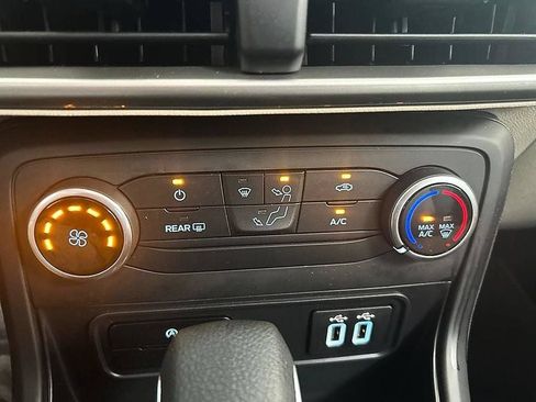 Used 2021 Ford EcoSport S FWD image 15