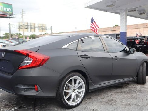 Used 2017 Honda Civic LX image 5