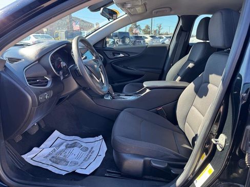 Used 2019 Chevrolet Malibu LS FWD image 9