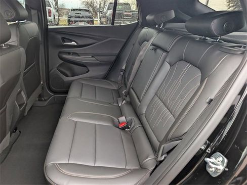 New 2026 Buick Envista Avenir image 17