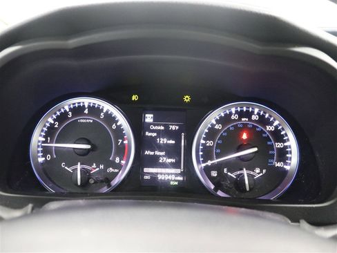 Used 2018 Toyota Highlander XLE AWD/4WD image 35