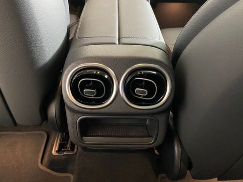 New 2026 Mercedes-Benz GLC 350e 4MATIC image 27