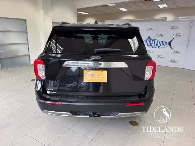 Certified 2022 Ford Explorer XLT w/ Equipment Group 202A RWD image 7