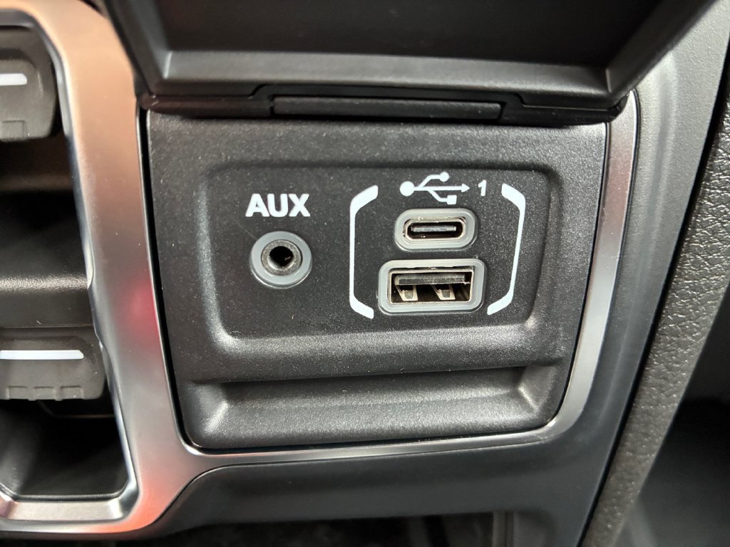 New 2027 Jeep Wrangler Unlimited Sahara AWD/4WD image 6