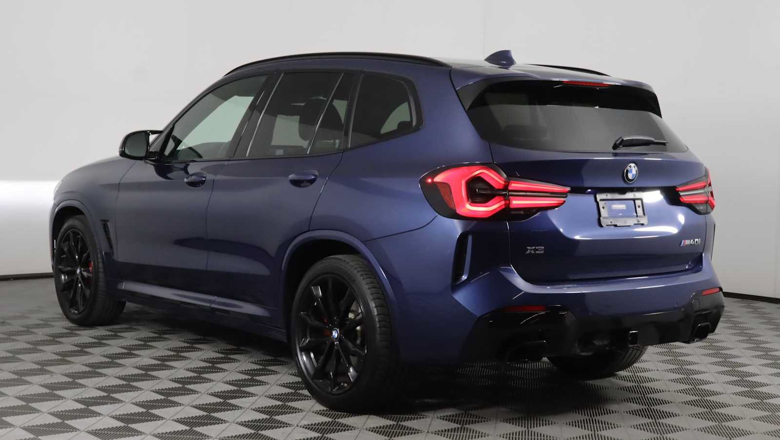 Used 2023 BMW X3 M40i w/ Premium Package AWD/4WD image 4