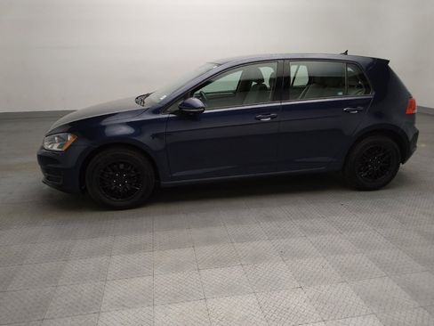 Used 2016 Volkswagen Golf S FWD image 2