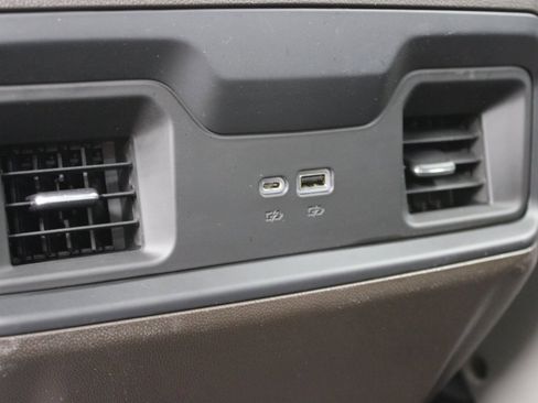 Used 2024 Chevrolet Silverado 1500 LT Trail Boss image 11