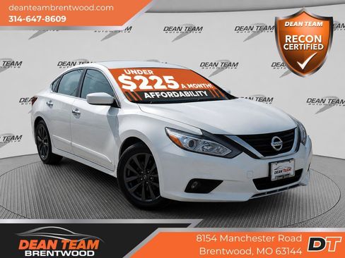 Used 2016 Nissan Altima 2.5 SV FWD image 1