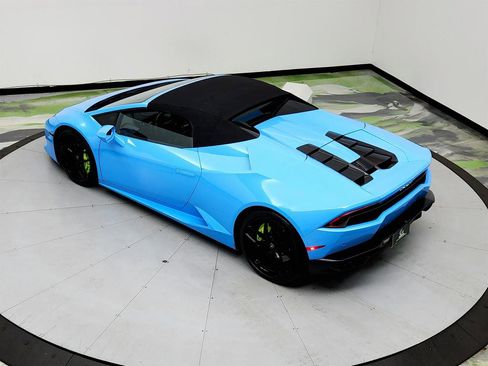 Used 2017 Lamborghini Huracan LP 610-4 image 29