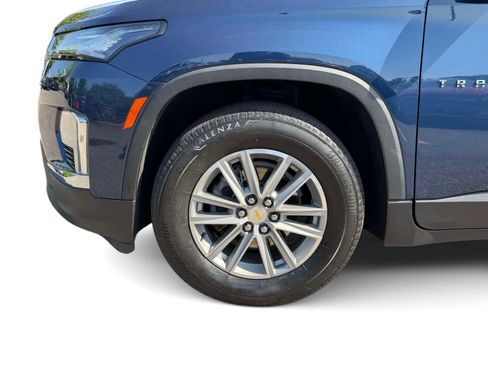 Used 2023 Chevrolet Traverse LT AWD/4WD image 7