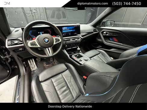 Used 2024 BMW M2 w/ Lighting Package image 18