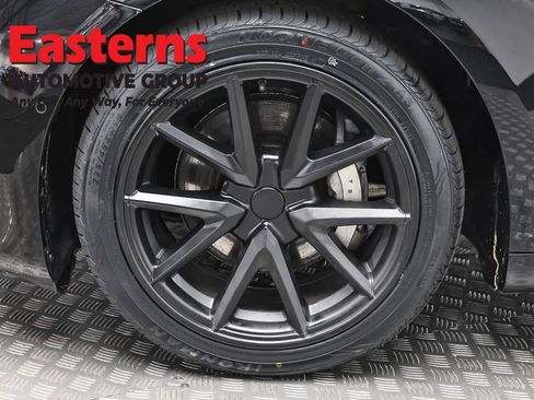 Used 2018 Tesla Model 3 Long Range image 26