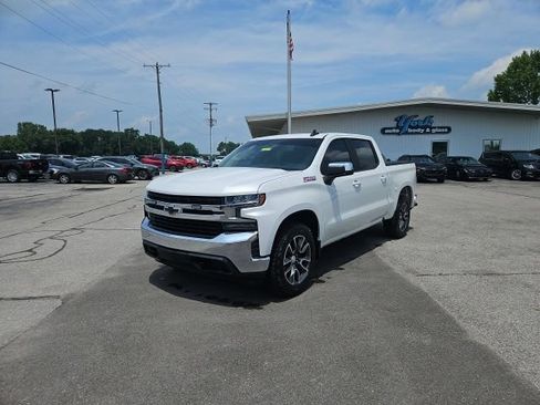 Used 2019 Chevrolet Silverado 1500 LT w/ All-Star Edition AWD/4WD image 2