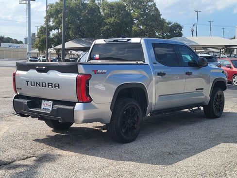 Used 2023 Toyota Tundra SR5 AWD/4WD image 4