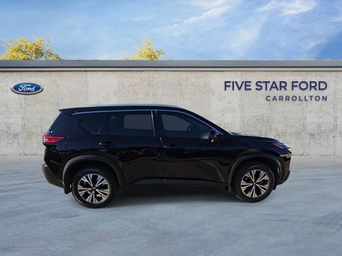 Used 2021 Nissan Rogue SV w/ Premium Package image 9