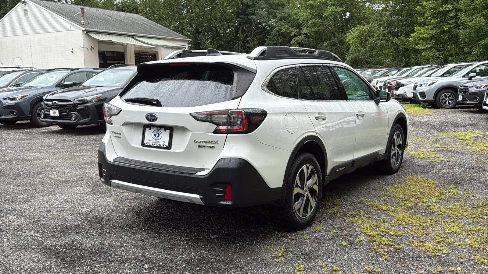 Used 2022 Subaru Outback Touring AWD/4WD image 6
