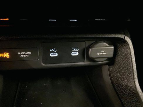 Used 2025 Honda Civic Sport image 31