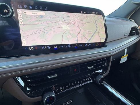 New 2026 Chevrolet Suburban High Country image 26