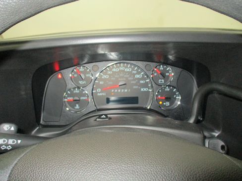 New 2026 GMC Savana 2500 w/ Driver Convenience Package RWD image 23