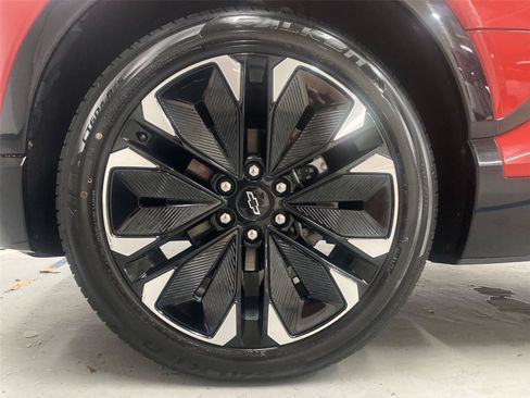 Used 2024 Chevrolet Blazer EV RS AWD/4WD image 22