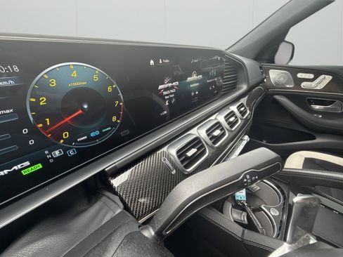 Used 2021 Mercedes-Benz GLE 63 AMG S image 25