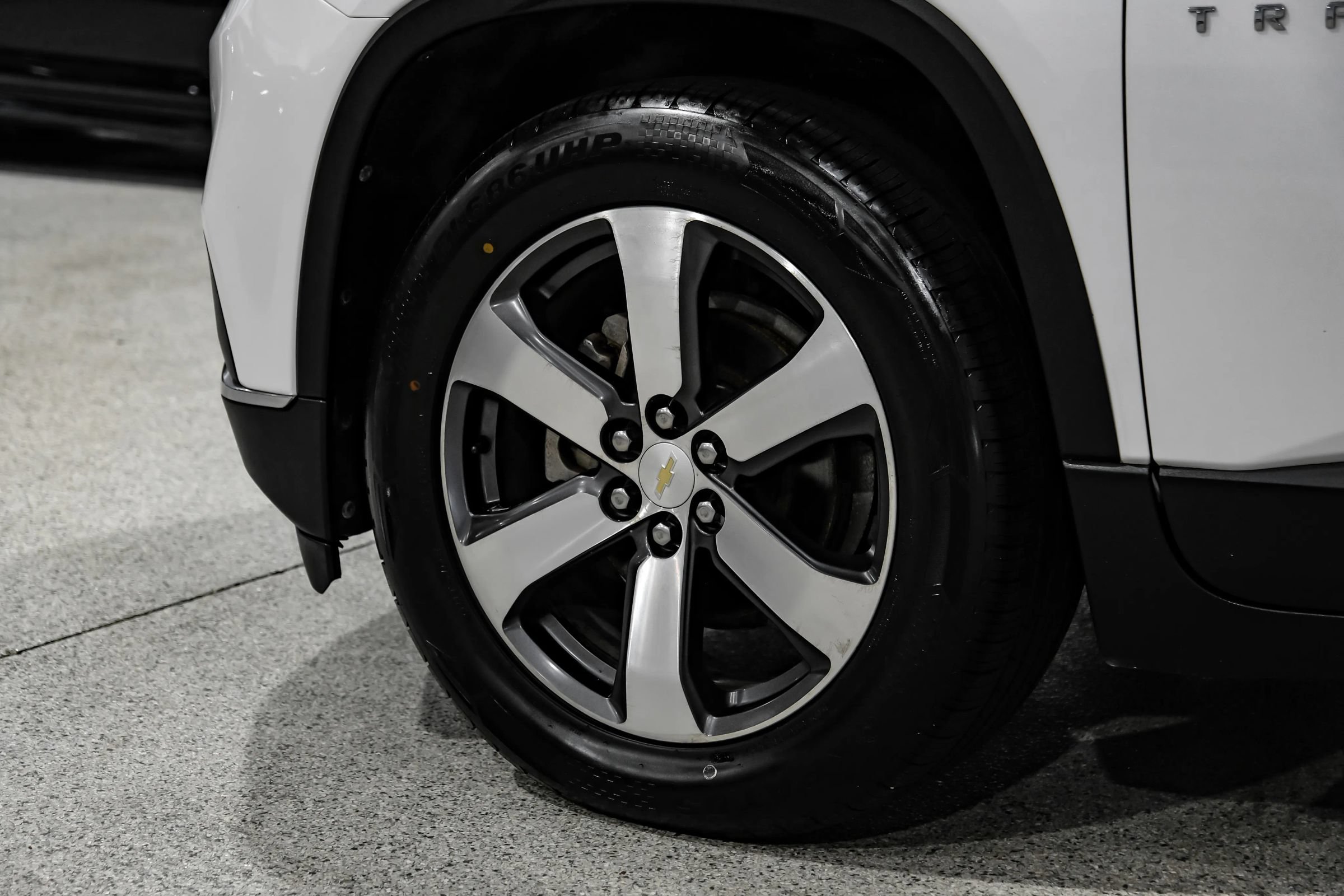 Used 2018 Chevrolet Traverse LT FWD image 74