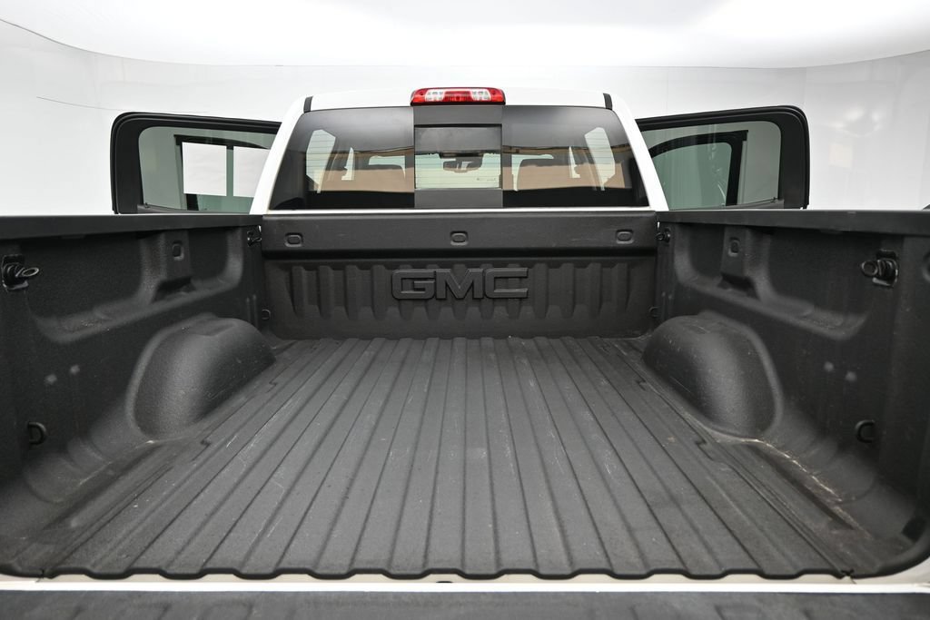 Used 2018 GMC Sierra 1500 SLT AWD/4WD image 28