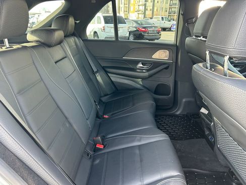 Used 2024 Mercedes-Benz GLE 450 4MATIC image 32