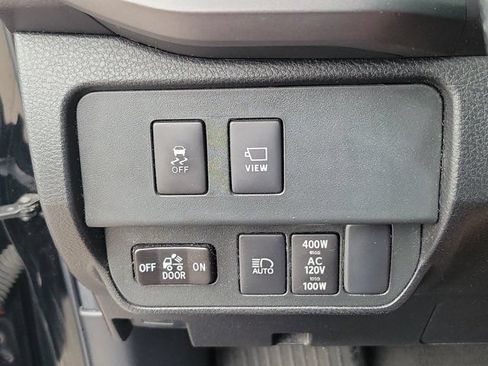Used 2023 Toyota Tacoma TRD Off-Road w/ Advanced Technology Package AWD/4WD image 22