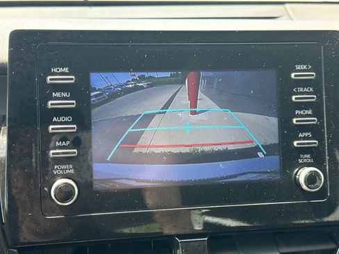 Used 2023 Toyota Camry SE FWD image 16