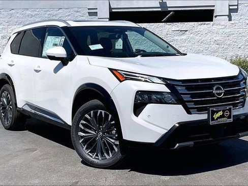 New 2026 Nissan Rogue Platinum w/ Platinum Premium Package AWD/4WD image 13