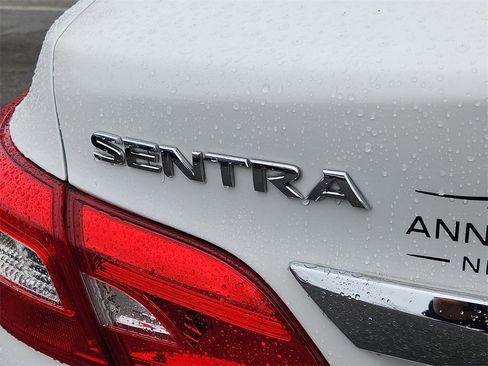 Used 2019 Nissan Sentra SV image 29