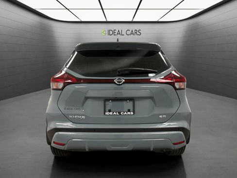 Used 2021 Nissan Kicks SR FWD image 6