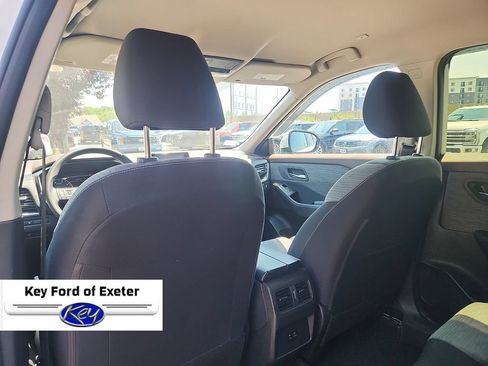 Used 2023 Nissan Rogue SV AWD/4WD image 25
