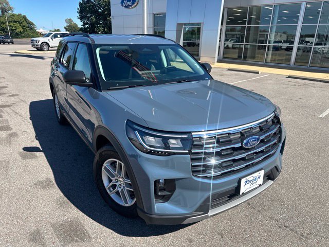 Used 2026 Ford Explorer Active w/ Active Comfort Package RWD image 6