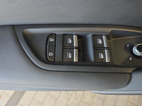 Used 2023 Audi Q5 2.0T Premium Plus image 32