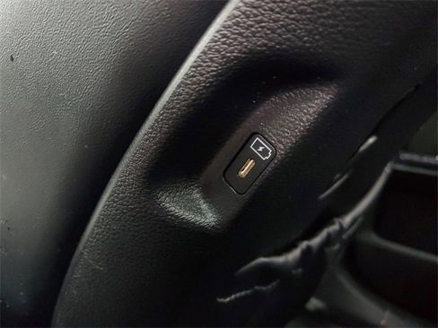 Used 2023 Kia Telluride SX Prestige X-Pro image 13