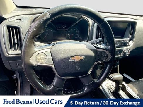 Used 2018 Chevrolet Colorado LT w/ LT Convenience Package AWD/4WD image 11