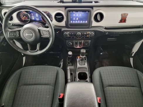 Used 2021 Jeep Wrangler Sport AWD/4WD image 19