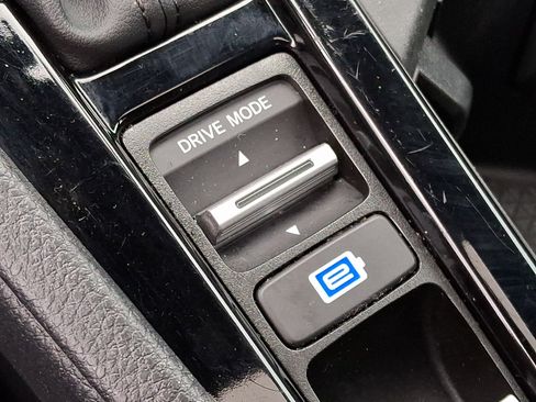 Used 2023 Honda Accord Sport image 26