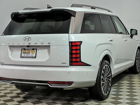 Used 2026 Hyundai Palisade Calligraphy AWD/4WD image 8